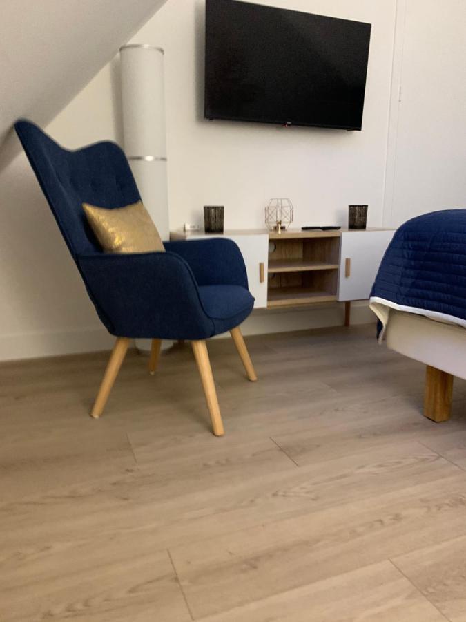 Paris House Villa Villejust Eksteriør billede