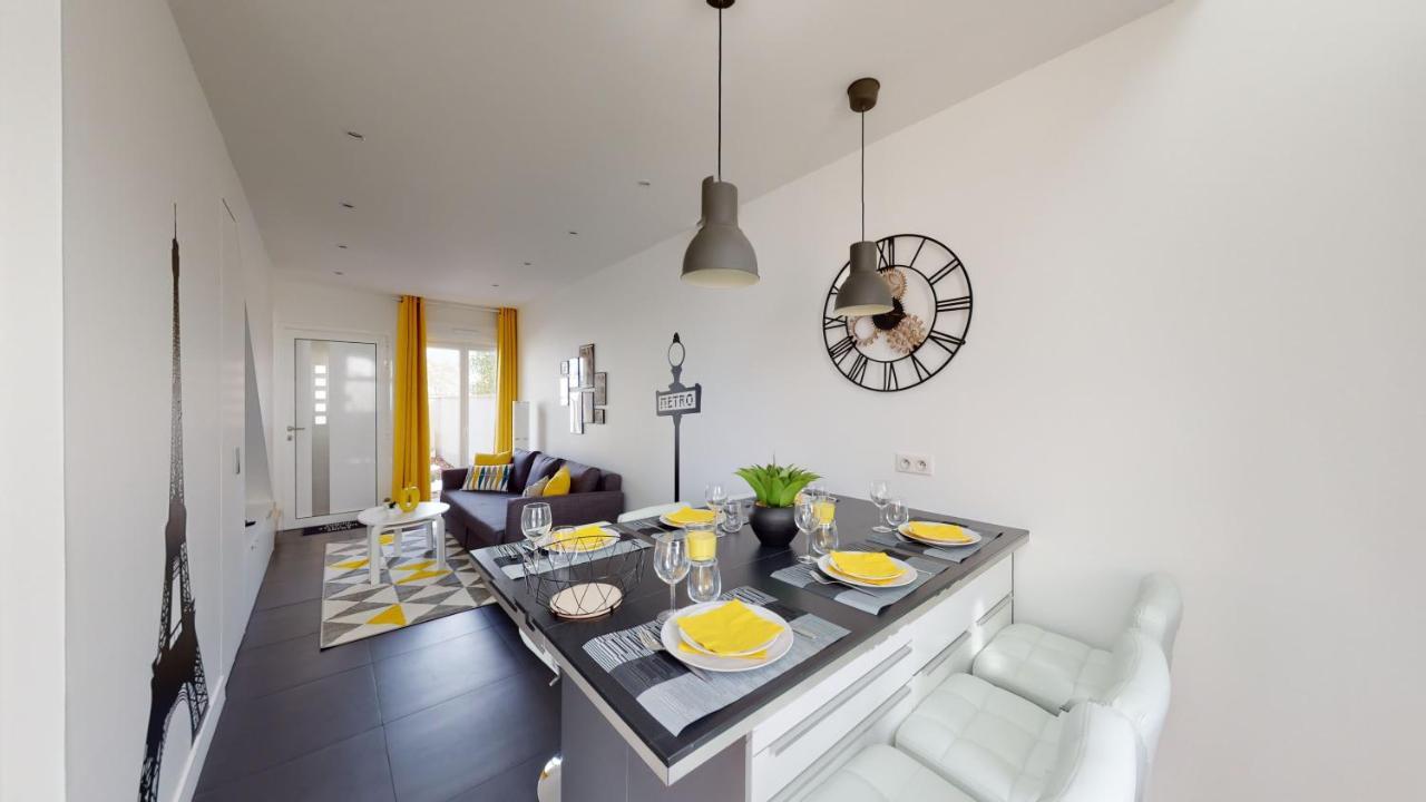 Paris House Villa Villejust Eksteriør billede